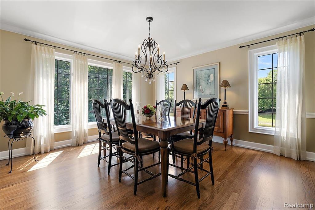 510 Hunters Crossing, Bloomfield Hills, MI 48304 — Photo 11
