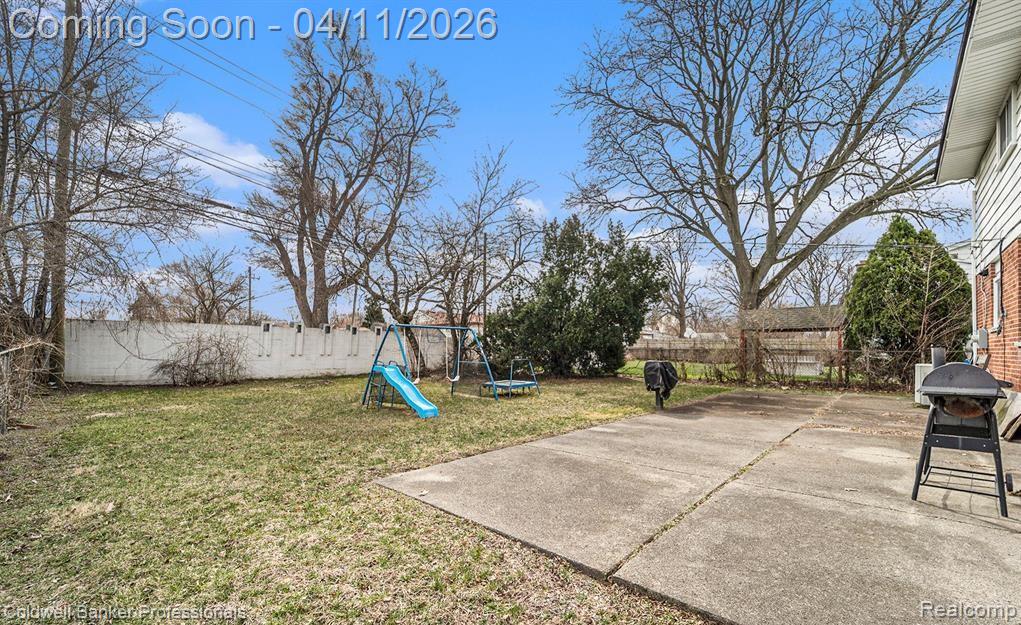 20338 Alderton Street, Detroit, MI 48219 — Photo 12