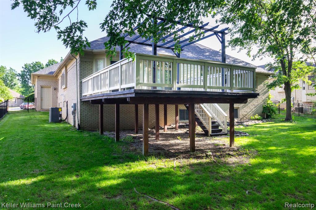20695 Gaberty Drive, Clinton Twp, MI 48038 — Photo 43