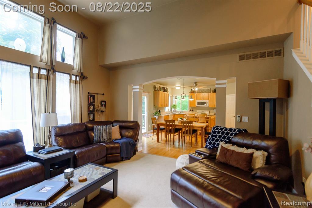 42782 Pond Ridge Lane, Van Buren, MI 48111 — Photo 8
