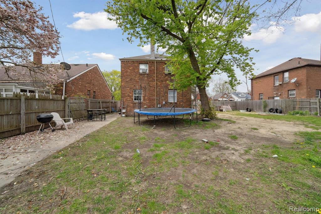 15032 SNOWDEN Street, Detroit, MI 48227 — Photo 34