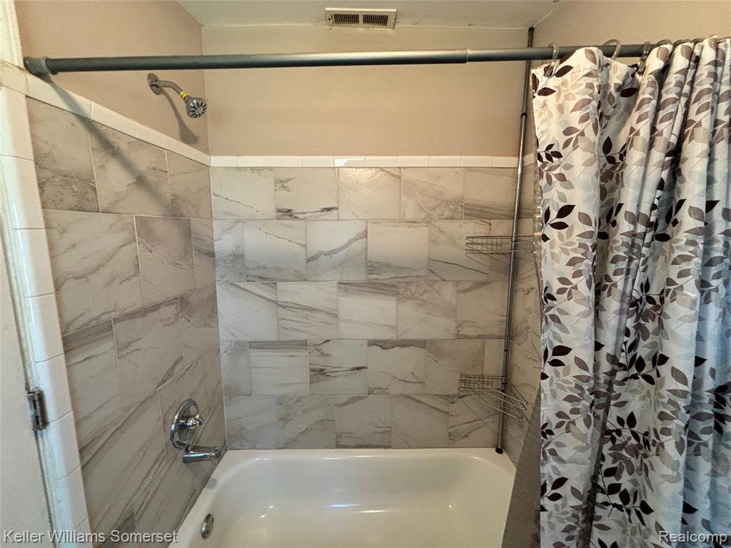7275 Chalmers Avenue, Warren, MI 48091 — Photo 10
