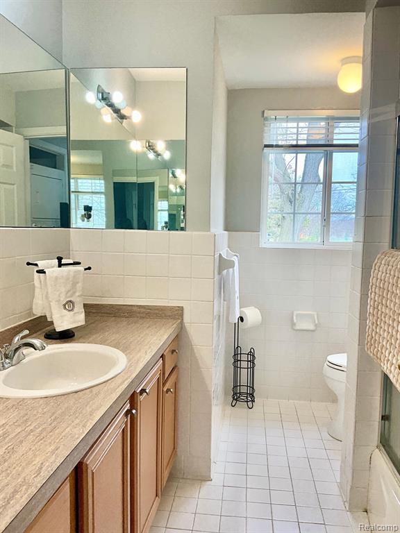 401 N ETON Street, 101, Birmingham, MI 48009 — Photo 11