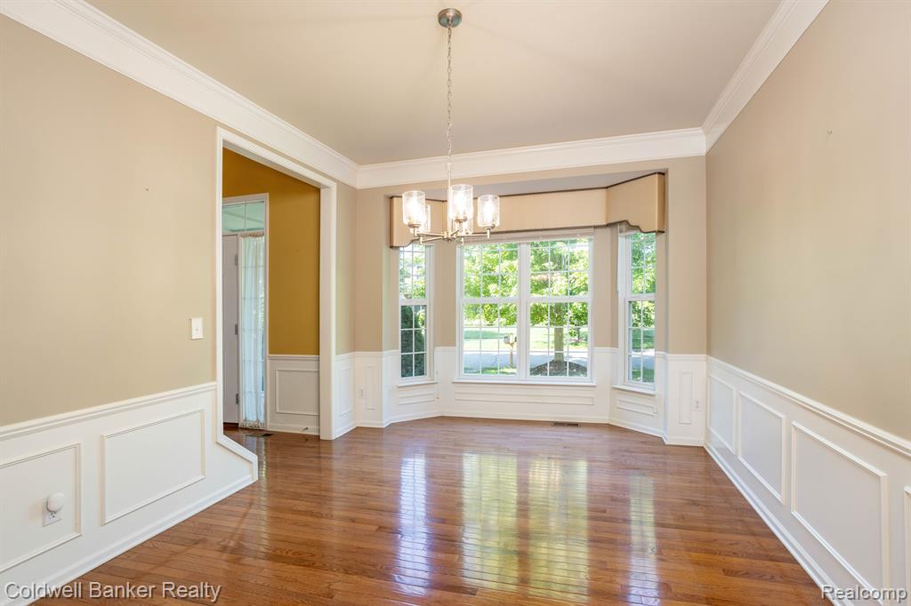 50154 BLACK HORSE Lane SW, Canton, MI 48188 — Photo 16