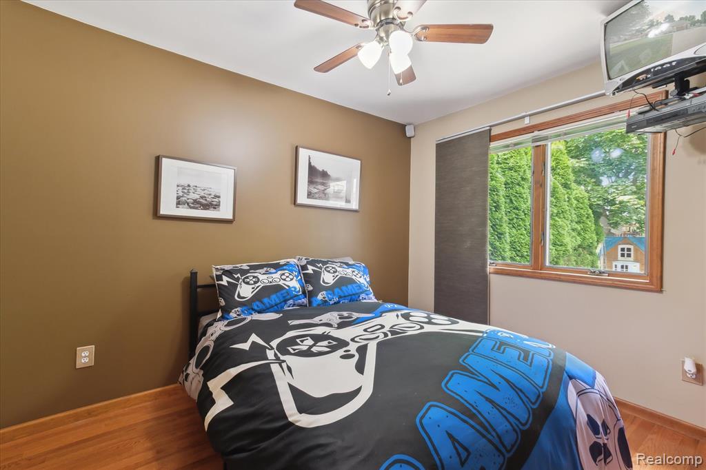 5350 Lathrop Street, Trenton, MI 48183 — Photo 40