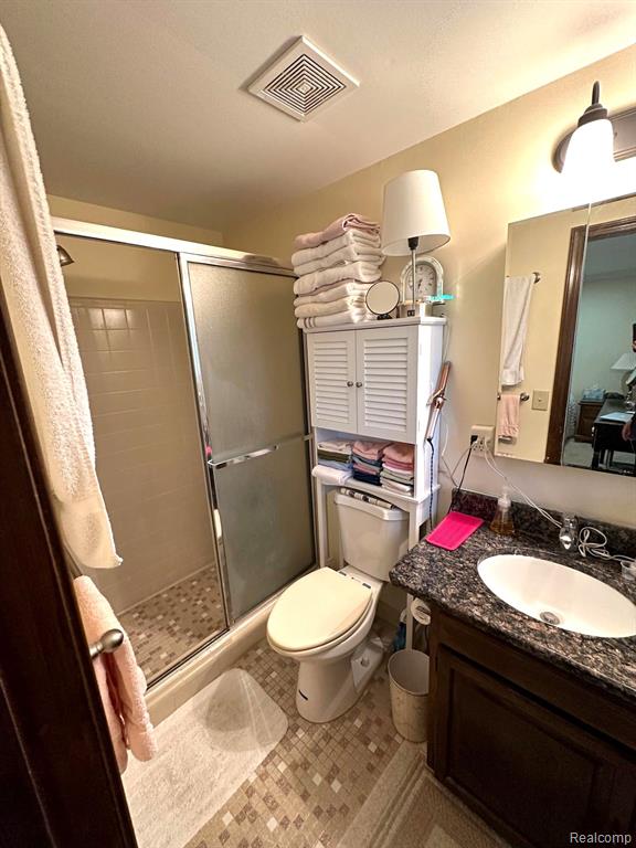 5601 ASTER Drive, Troy, MI 48085 — Photo 15