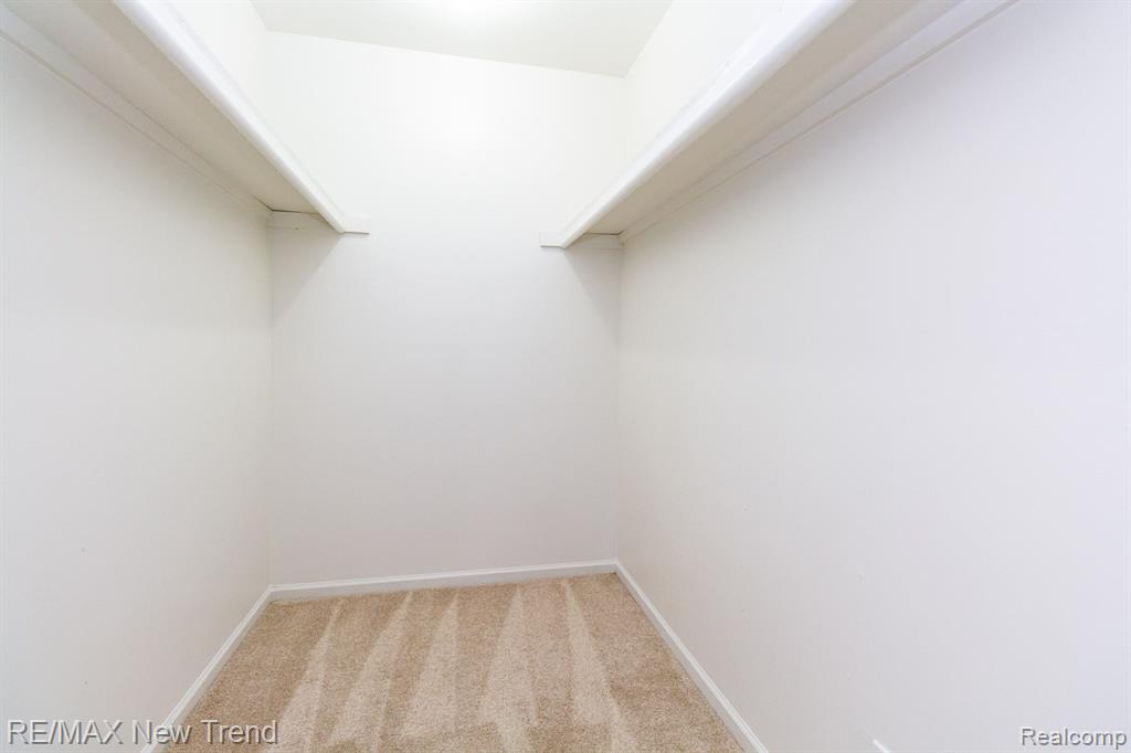 24486 RIVERVIEW Lane, Novi, MI — Photo 20