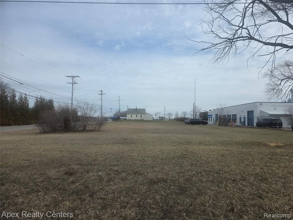 11735 Merriman Road - Photo 3