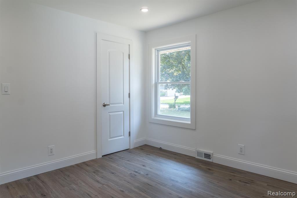 46236 SUNSET Street, Northville, MI 48167 — Photo 21