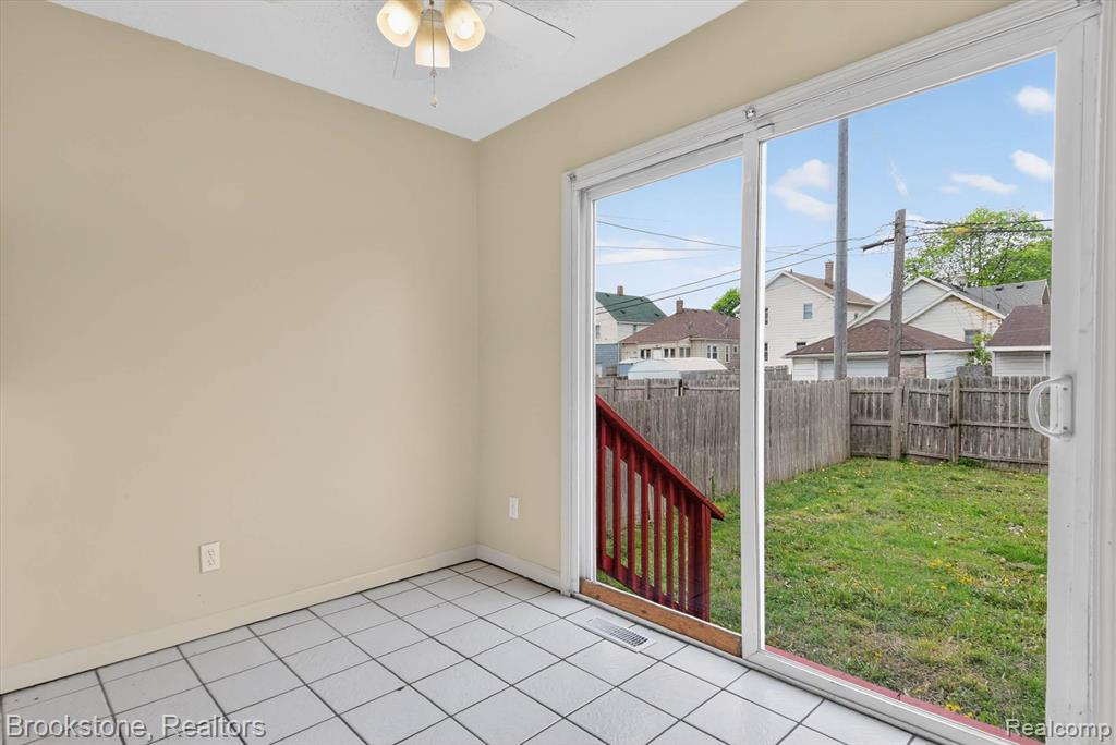 26 Perrin Street, River Rouge, MI 48218 — Photo 15