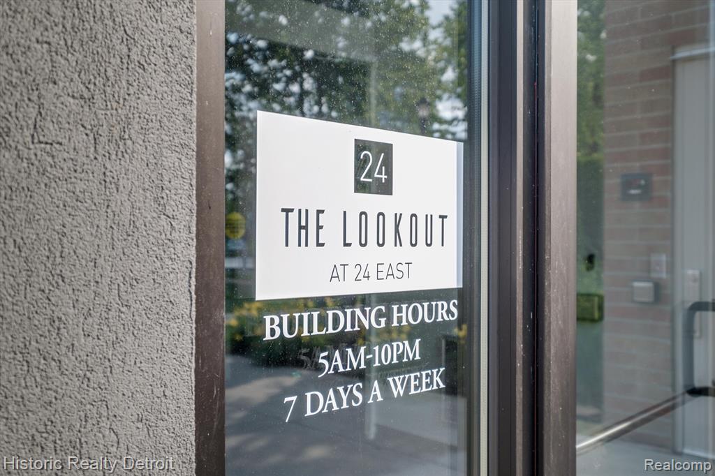 203 WINDWARD Court, 22, Detroit, MI 48207 — Photo 33