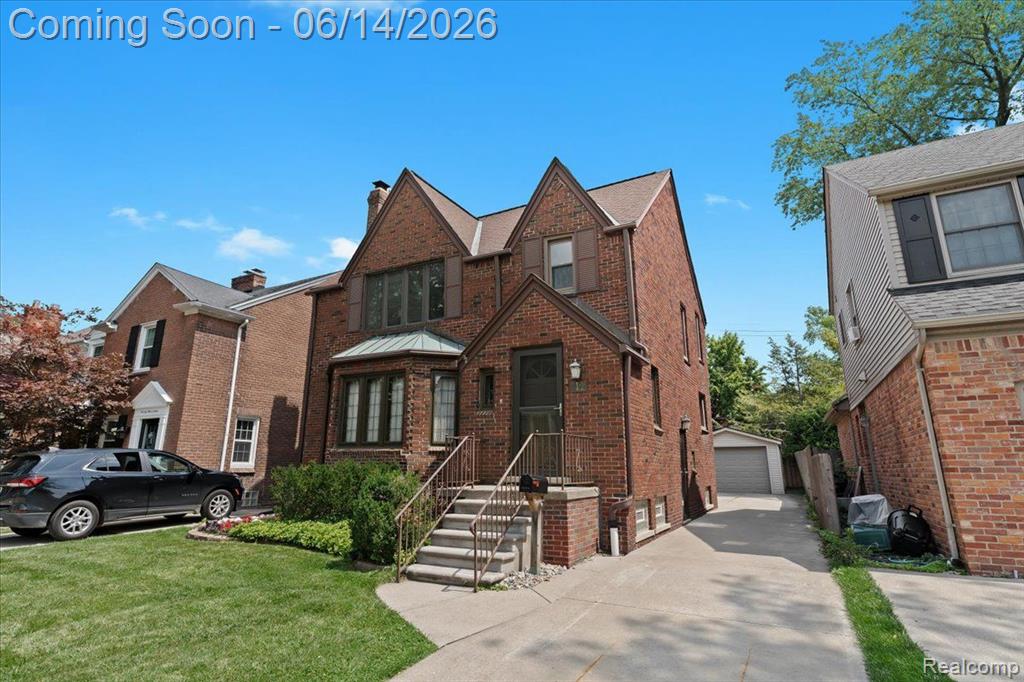312 MCKINLEY Avenue, Grosse Pointe Farms, MI 48236 — Photo 38