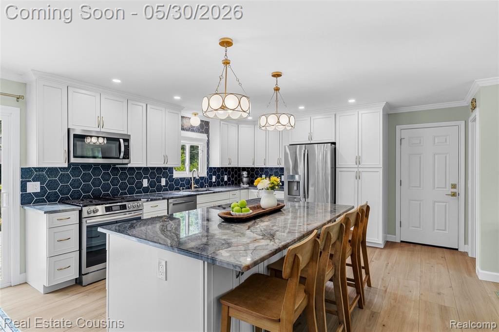13435 Lakebrook Drive, Fenton, MI 48430 — Photo 9