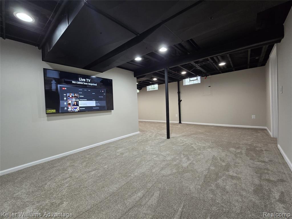 6951 Lee Crest Drive, West Bloomfield, MI — Photo 16