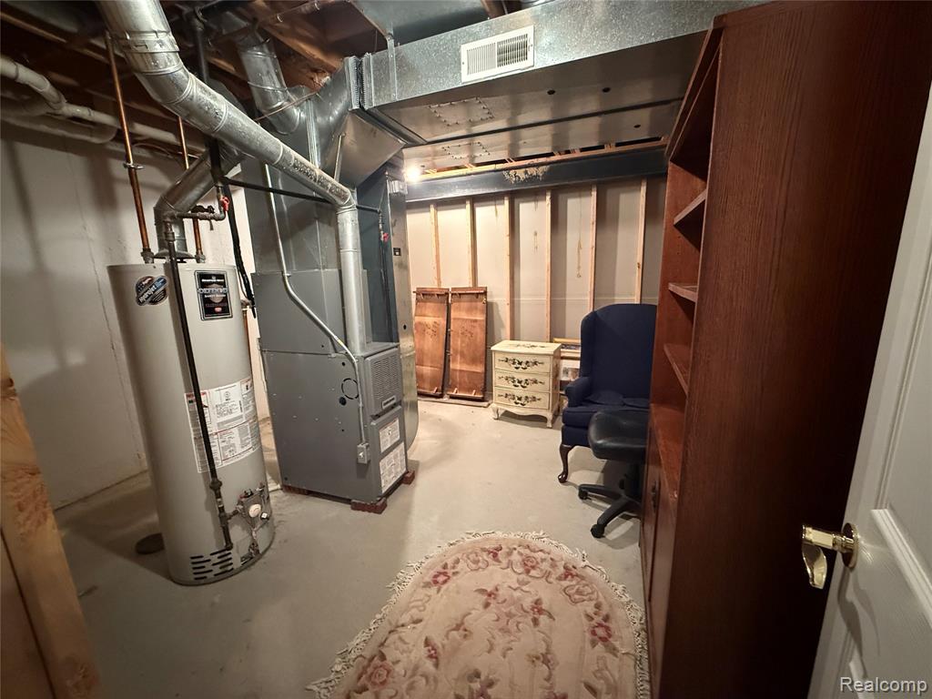 6899 N Central Park, #23, Shelby Twp, MI 48317 — Photo 19