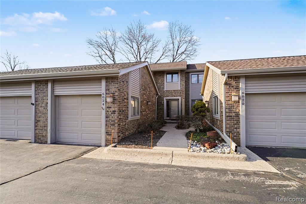 6824 Northcrest Way E, Clarkston, MI — Photo 3