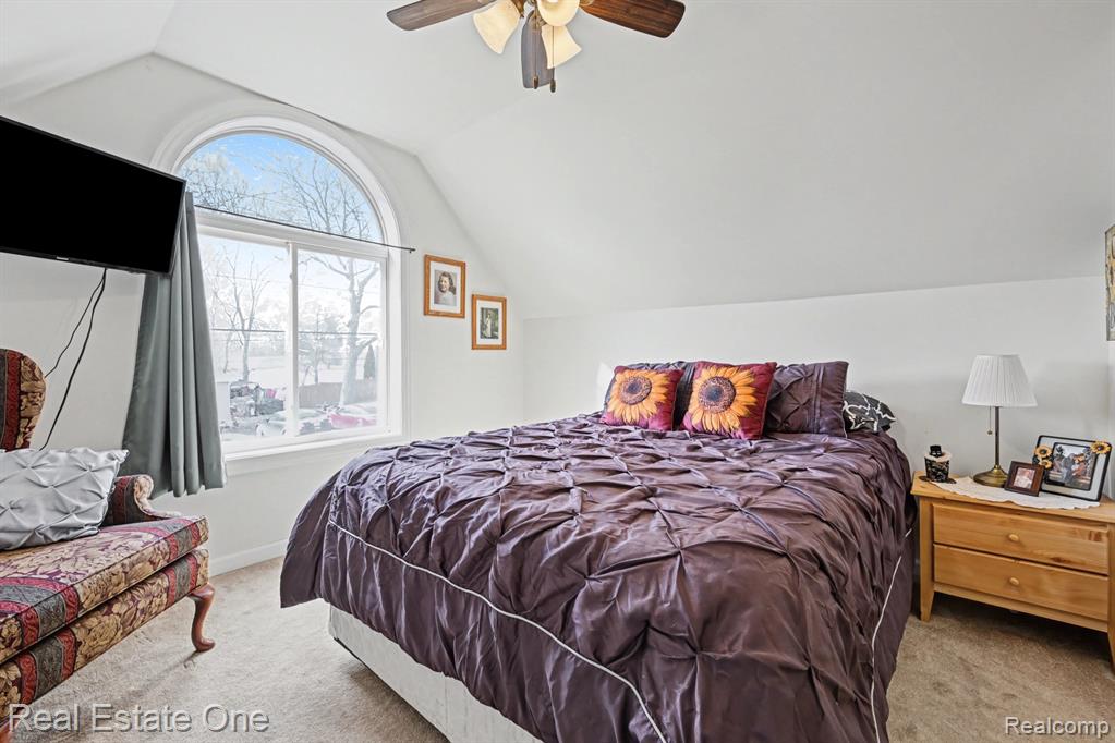 2061 Rosedale Drive, West Bloomfield, MI 48324 — Photo 20