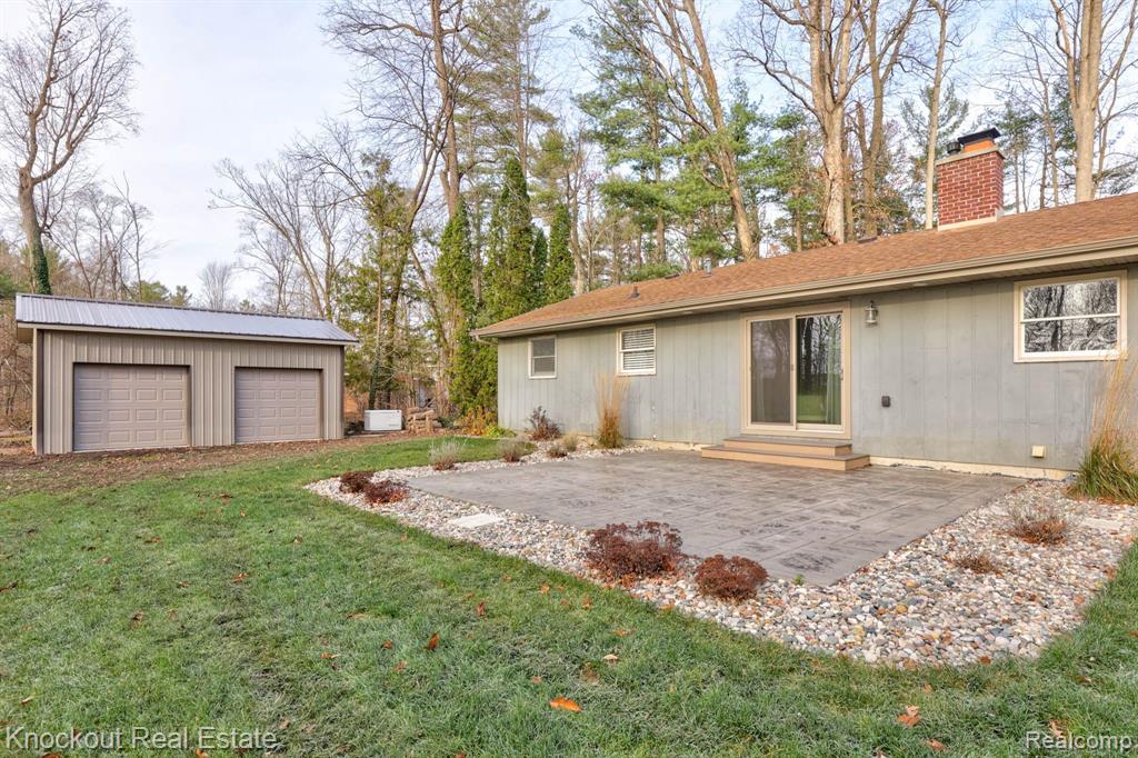 9120 S RONRICK Place, Frankenmuth, MI 48734 — Photo 38