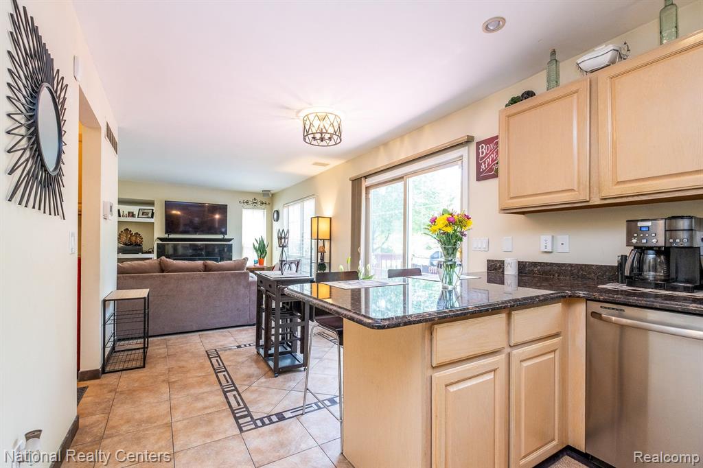 5382 HIGH RIDGE Drive, Ypsilanti, MI 48197 — Photo 15