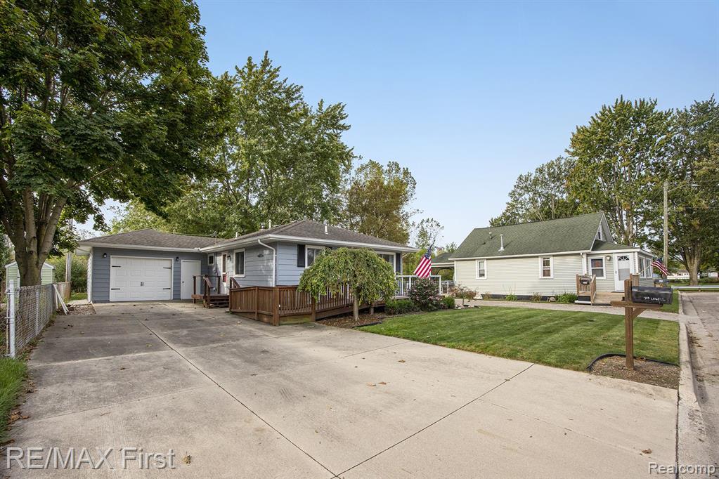 715 LOWELL Street, Marine, MI — Photo 4