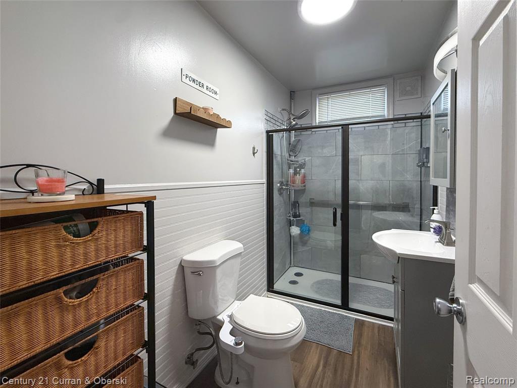7641 N Inkster Road, Westland, MI — Photo 12