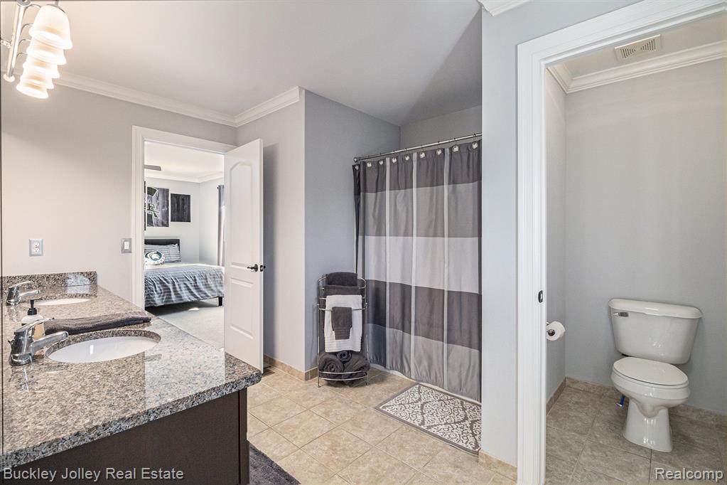 52689 TRAILWOOD Drive, South Lyon, MI 48178 — Photo 18