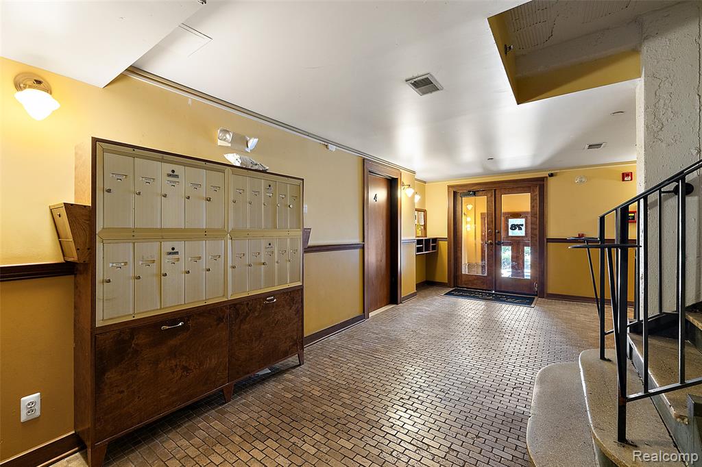 78 Watson Street, Detroit, MI 48201 — Photo 45