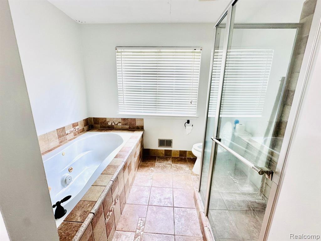 521 CHERRY GROVE Road, Canton, MI 48188 — Photo 11