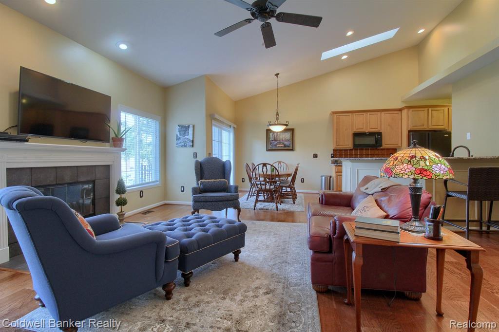 1696 CASSADY PLACE Drive, Plymouth, MI 48170 — Photo 9