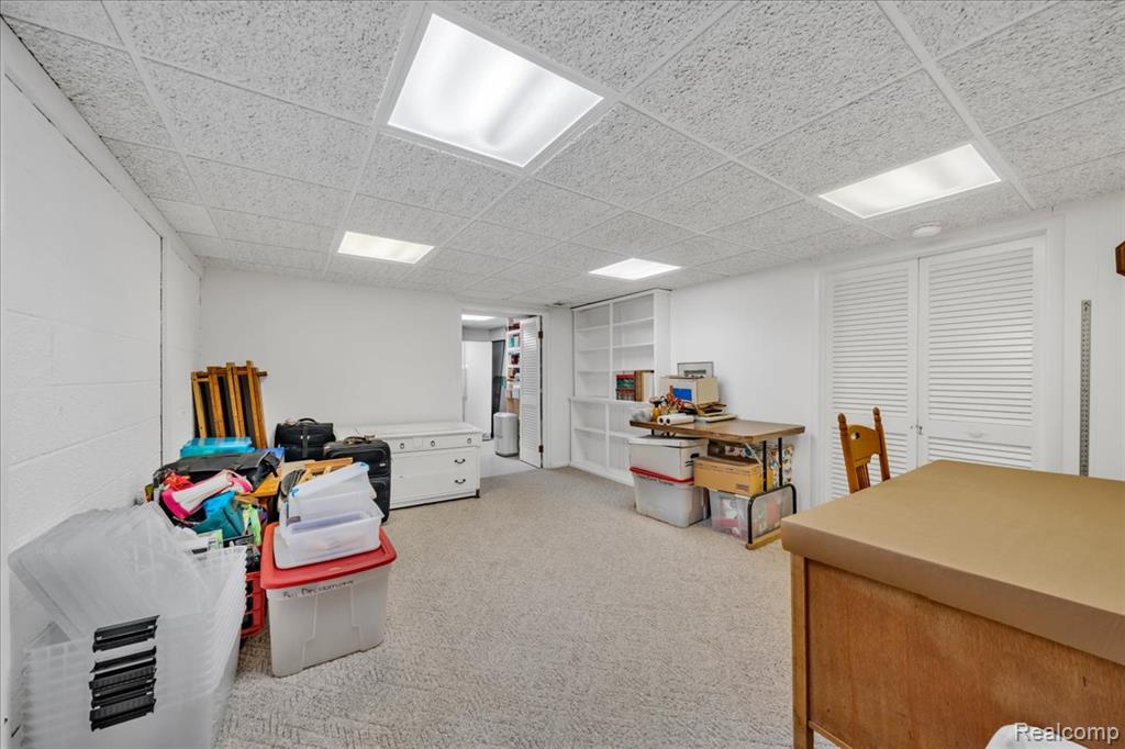 5815 Beechview Drive, Rochester, MI 48306 — Photo 35