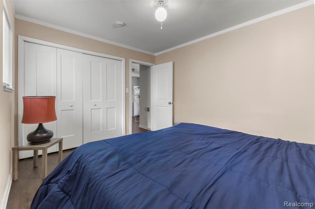 2056 Lafayette Boulevard, Lincoln Park, MI 48146 — Photo 16