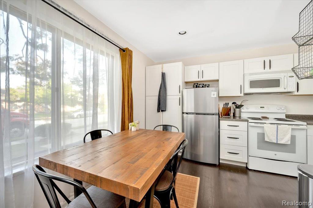4820 BRIARWOOD Avenue, E2, Royal Oak, MI 48073 — Photo 5