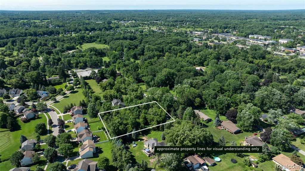 22622 Pine Drive, South Lyon, MI 48178 — Photo 22