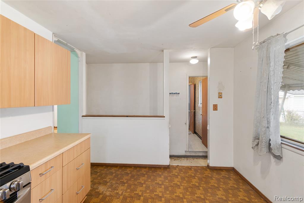 471 S Wildwood Street, Westland, MI 48186 — Photo 4