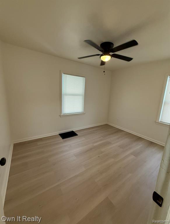 9046 Stahelin Avenue, Detroit, MI 48228 — Photo 8