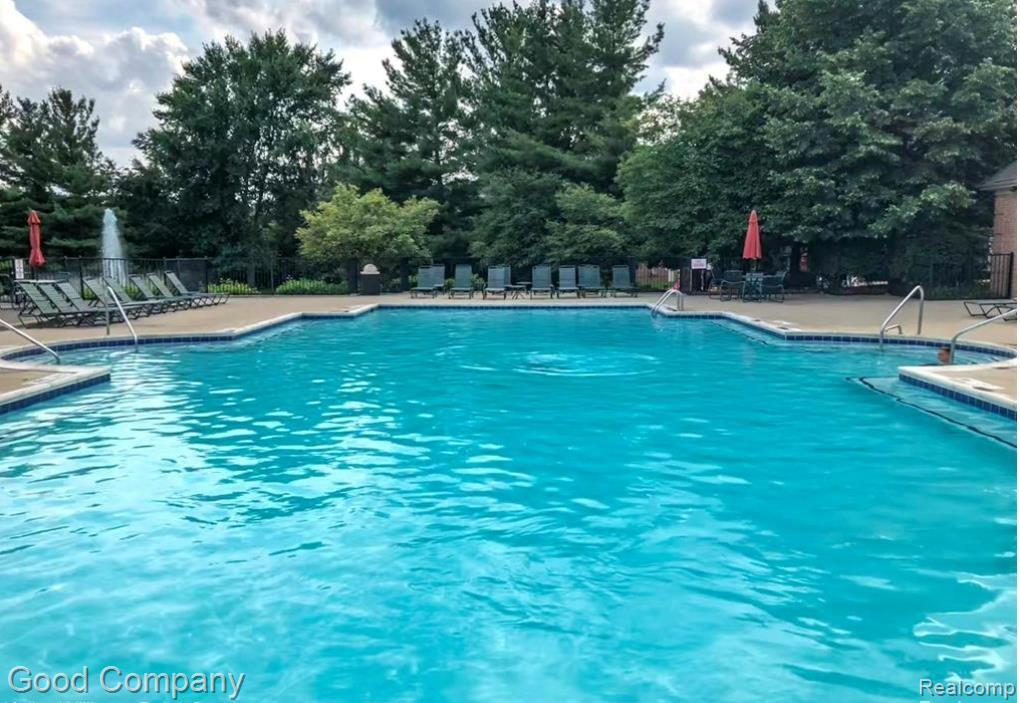532 Springview Drive, Rochester, MI 48307 — Photo 58