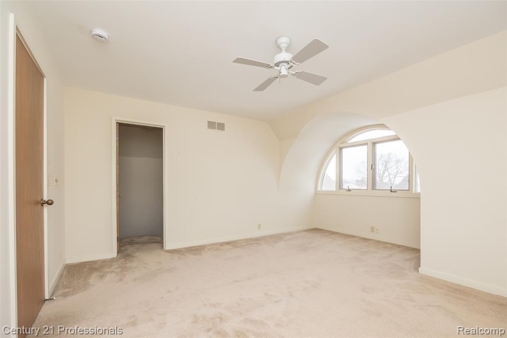 9095 S Saginaw Road, 5, Grand Blanc, MI 48439 — Photo 46