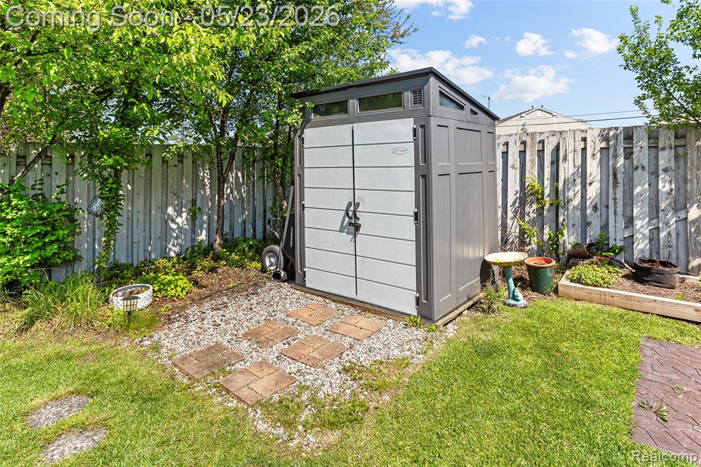 5465 New Meadow Drive, Ypsilanti, MI 48197 — Photo 30