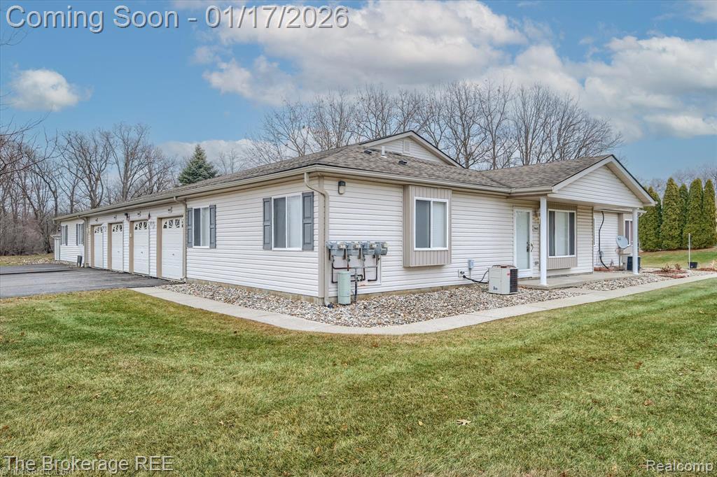 9443 Forestview Circle, Grand Blanc, MI 48439 — Photo 3