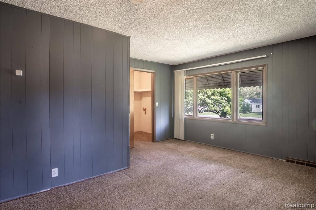 4169 N Belsay Road, Flint, MI 48506 — Photo 21