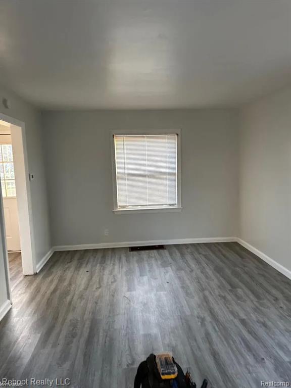 905 Pleasant Street, Saginaw, MI 48602 — Photo 3