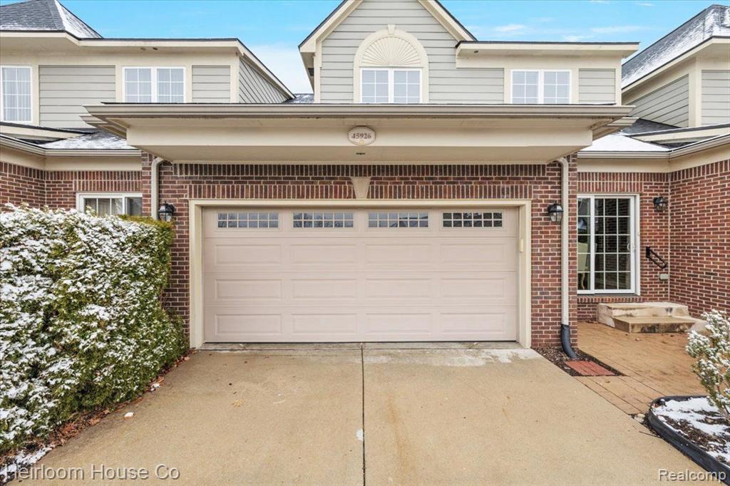45926 S STONEWOOD Road, Canton, MI 48187 — Photo 2