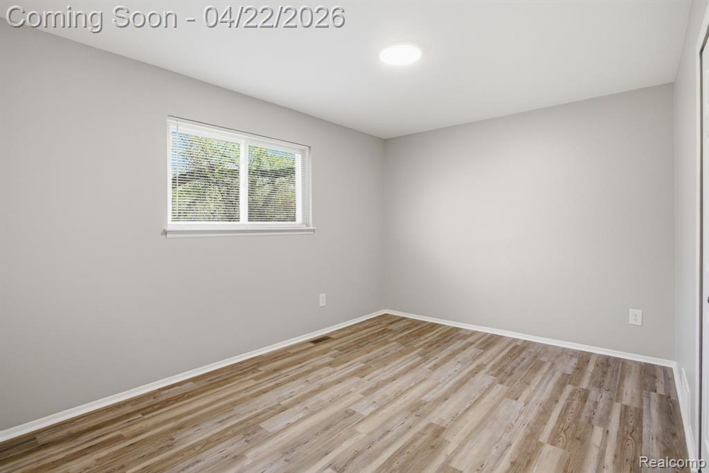 28521 Oakwood Street, Inkster, MI 48141 — Photo 19