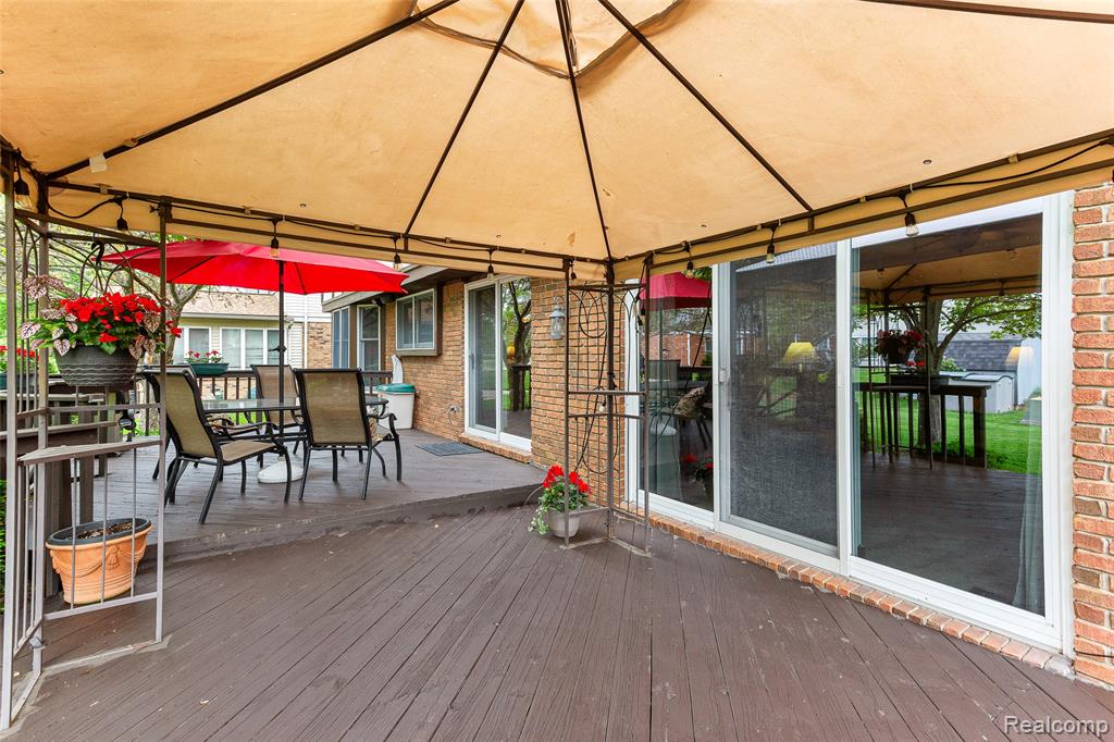 45785 Bryn Mawr Road, Canton, MI 48187 — Photo 23