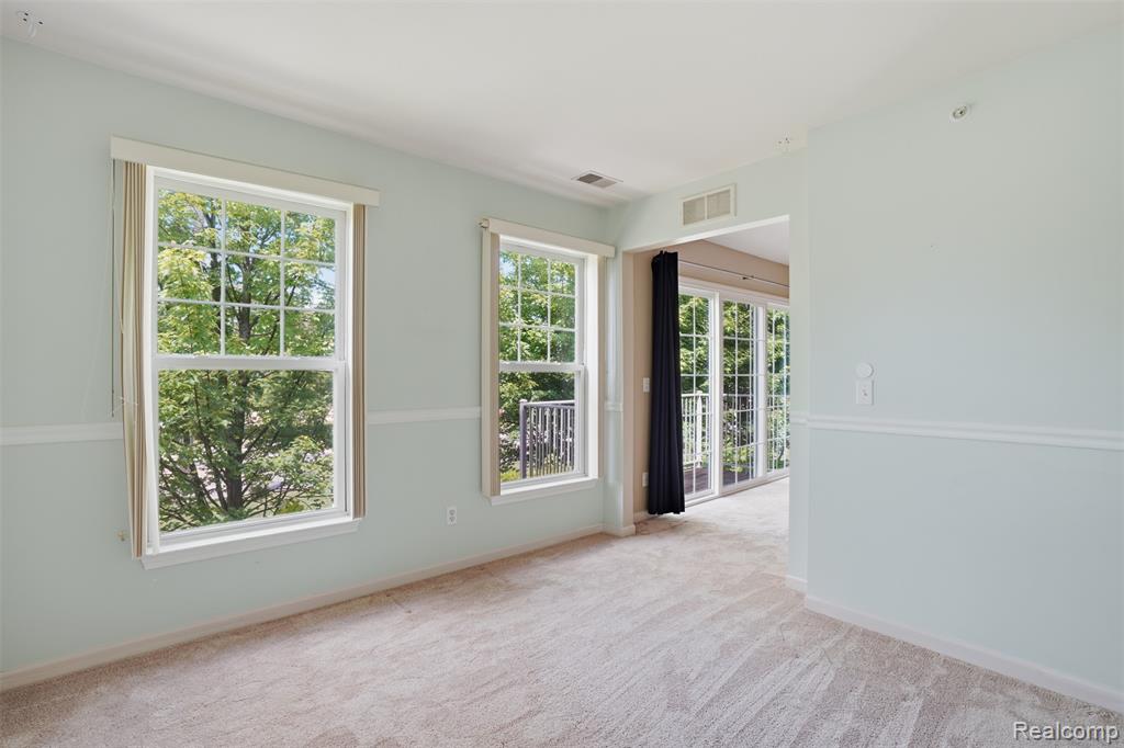 320 N Wixom Road, 30, Wixom, MI 48393 — Photo 25