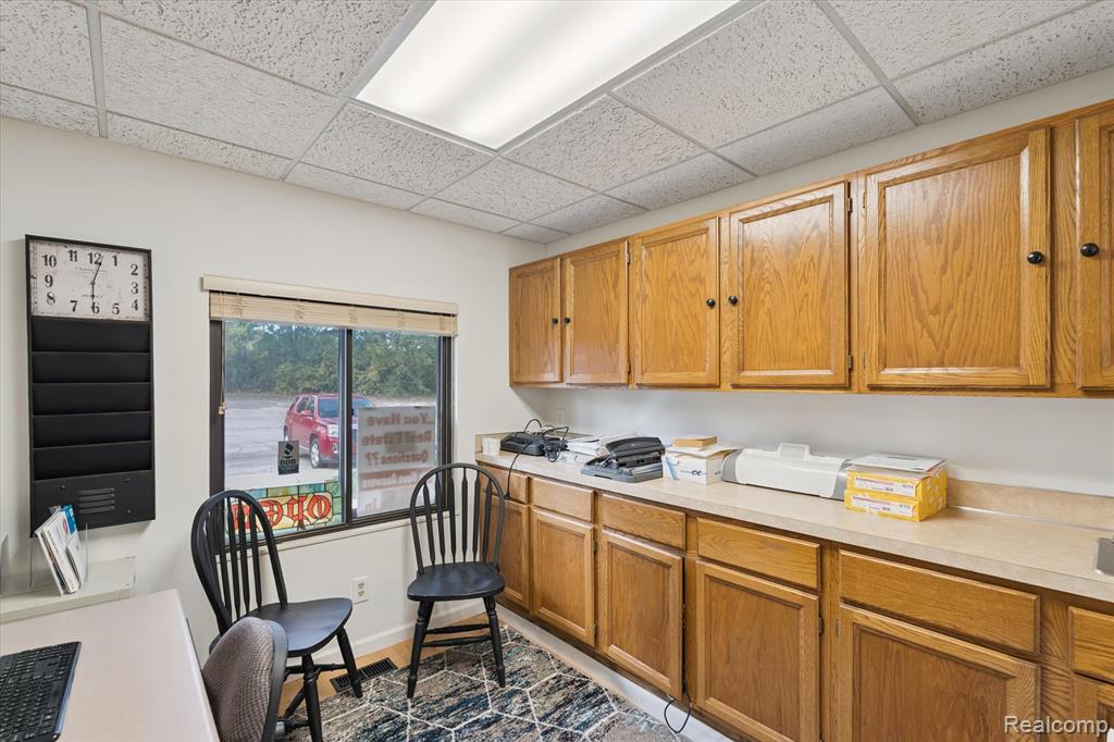 1117 Villa Linde Court, Flint, MI 48532 — Photo 14
