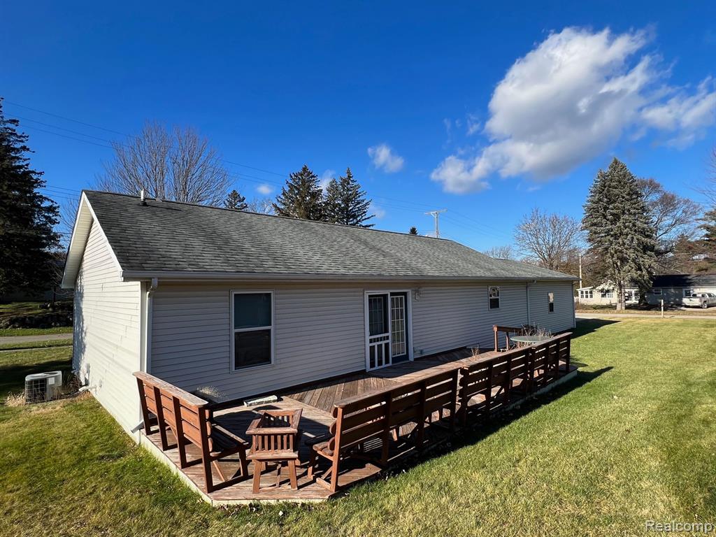 4125 CENTER Street, Metamora, MI 48455 — Photo 4