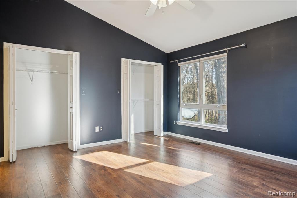 5585 Woodruff Shore Drive, Brighton, MI, 48116