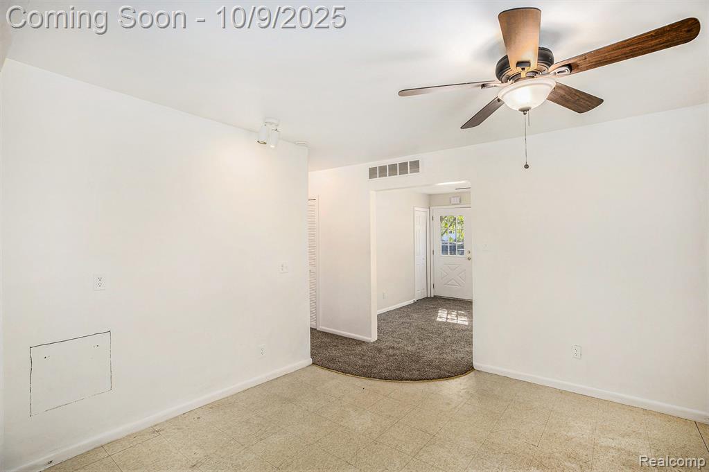71 E Hudson Avenue, Madison Heights, MI 48071 — Photo 5