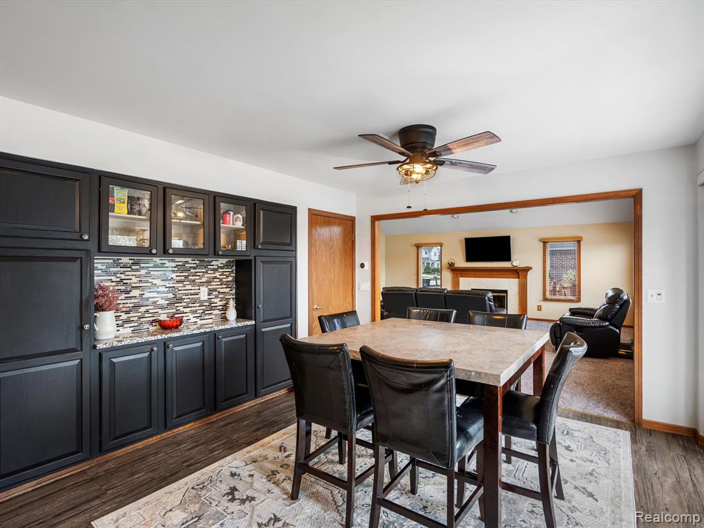 46891 EDGEWATER Drive, Macomb, MI 48044 — Photo 18